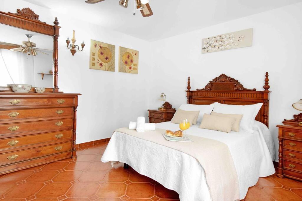 Апартаменти Duplex Tematico Andaluz Con Agradable Terraza - El Mirador De Benahavis 2 Екстер'єр фото