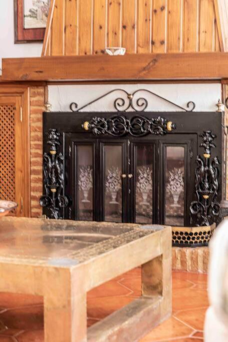 Апартаменти Duplex Tematico Andaluz Con Agradable Terraza - El Mirador De Benahavis 2 Екстер'єр фото